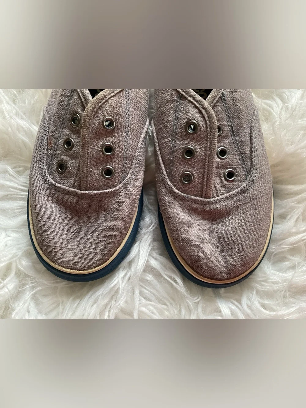 Circo Mauve Slip-On Canvas Sneakers with Cream Sole kids shoes Size 11